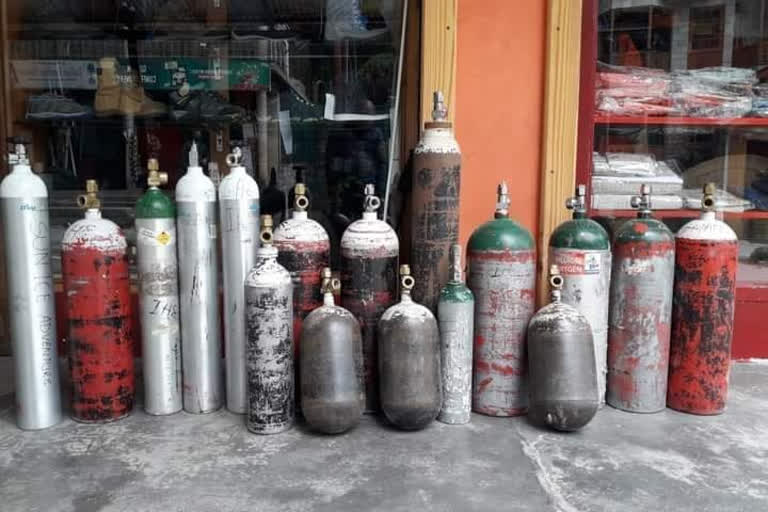 oxygen cylinder