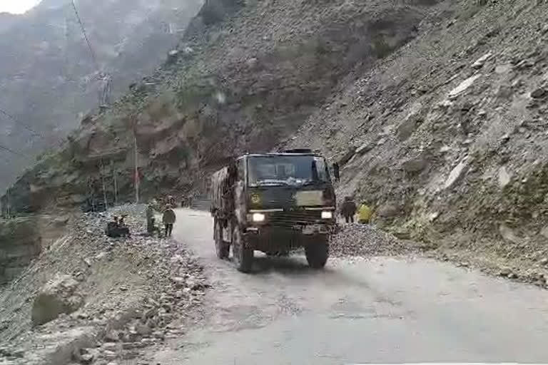 Roads resumed after snowfall in Kinnaur