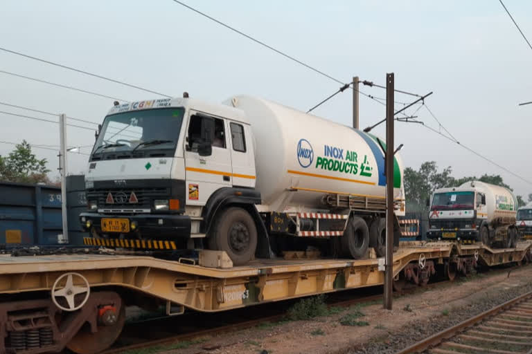 UP Govt urges Railways to transport 10 ft ISO container of oxygen