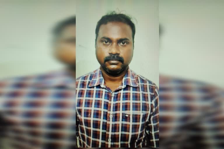 பல்வேறு வழக்குகள் நிலுவையில் உள்ள இளைஞன் கைது