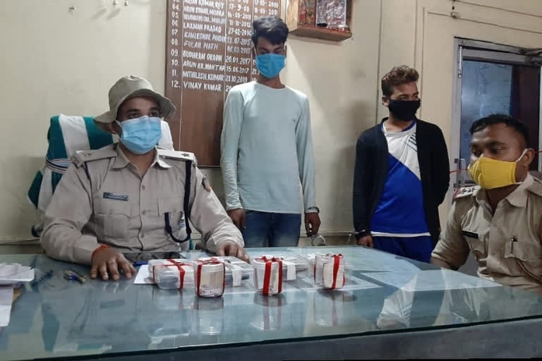 two smugglers of brown sugar arrested in jamshedpur, bike seized