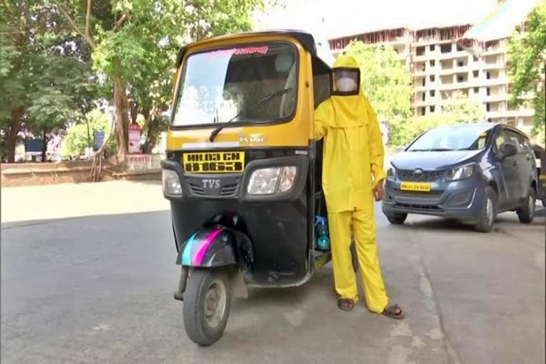 Mumbai teacher drives auto-rickshaw to ferry COVID-19 patients for free