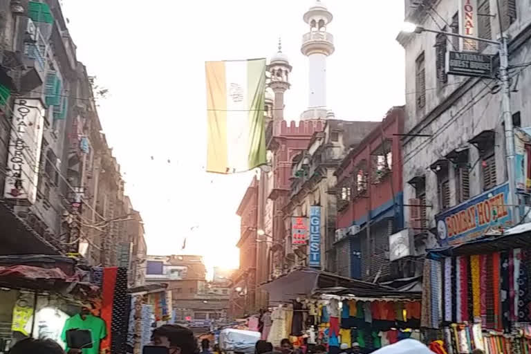 zakariya street ramazan market effected by surging corona cases