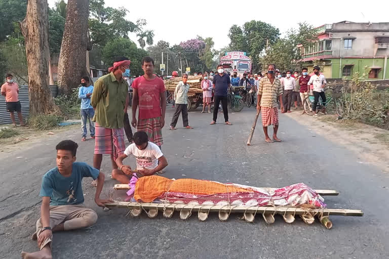 a-man-did-suicide-in-raiganj-north-dinajpur