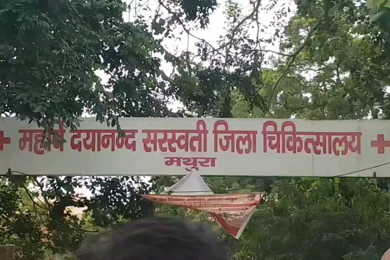 छात्रा के साथ गैंगरेप.