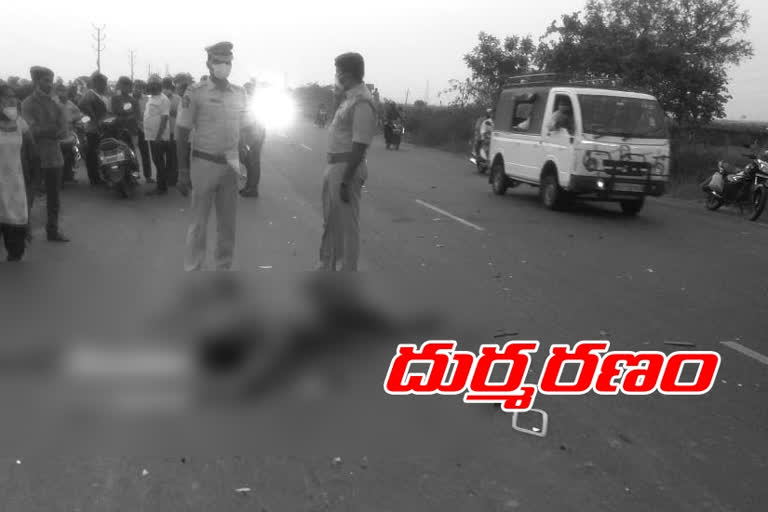 man-death-in-a-road-accident-at-narakoduru-guntur-district