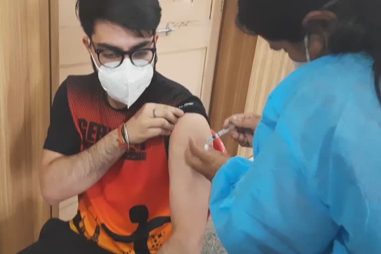 fifth phase of vaccination begins in Jammu