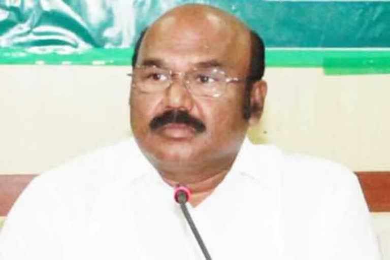 minister-jayakumar-trailing-in-royapuram-constituency