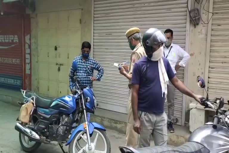 सीकर हिंदी न्यूज, Shops sealed in Sikar
