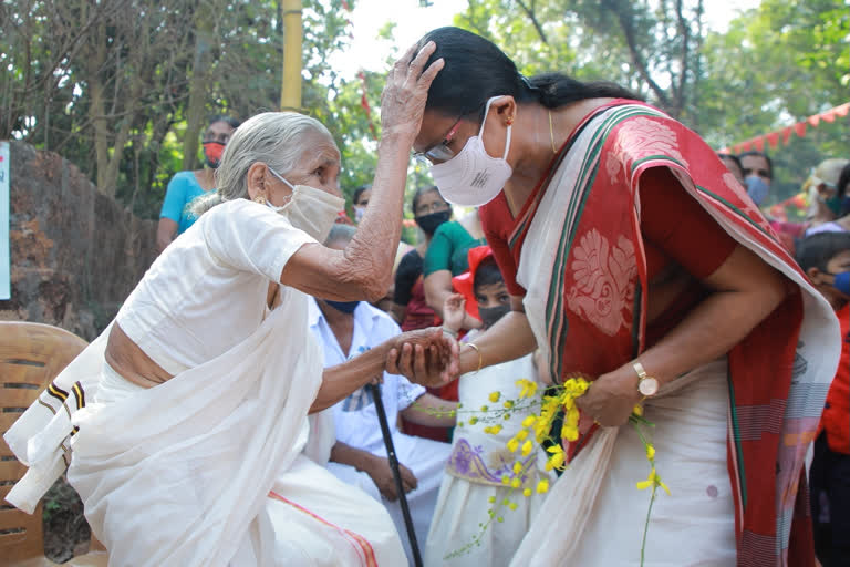 K. K. Shailaja  കെകെ ശൈലജ വീണ്ടും നിയമസഭയിലേക്ക്  കൂത്തുപറമ്പ് മണ്ഡലം  ആരോഗ്യ മന്ത്രി  പതിനഞ്ചാം കേരള നിയമസഭ