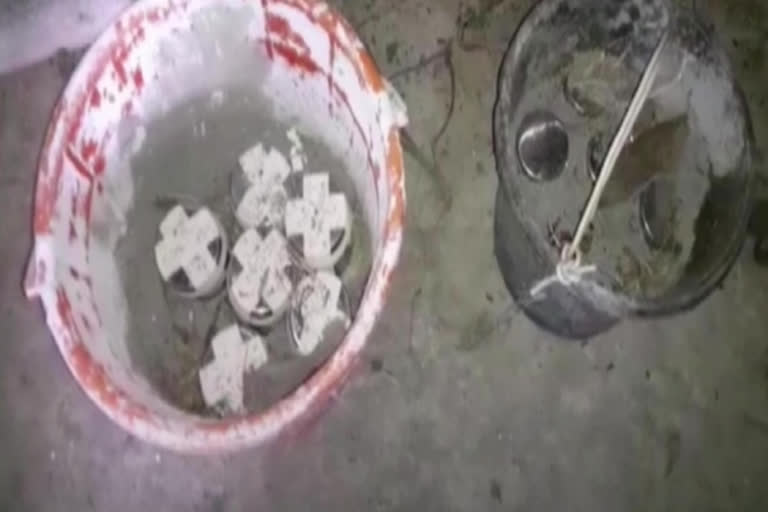 Crude bombs recovered in WB's North 24 Parganas