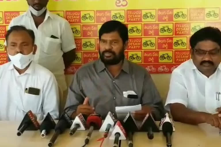 tdp leader govardhan reddy fire on ycp government