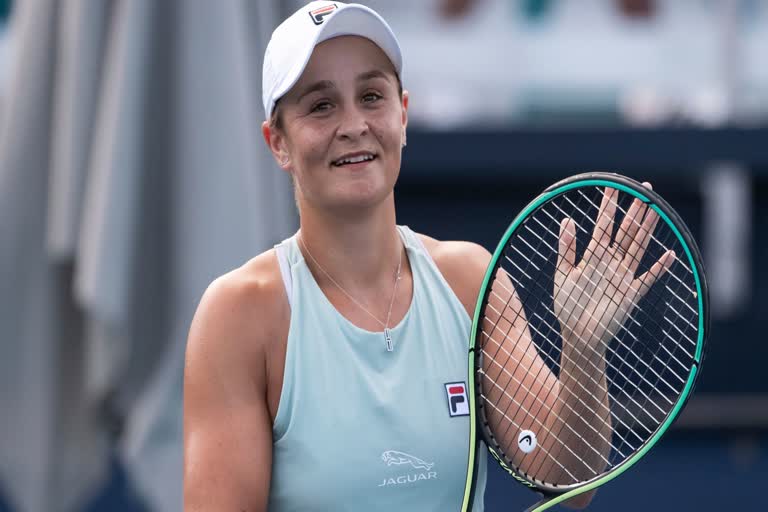 Ashleigh Barty cruises into Madrid final