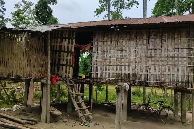 ধেমাজিত চাঞ্চল্যকৰ হত্যাকাণ্ড:বৌয়েকে হত্যা কৰিলে দেওৰেকক