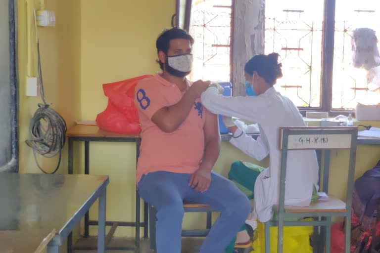 240 people vaccinated on first day of corona vaccination in keshkal