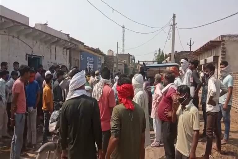 firing on police in Bharatpur, firing of gravel mafia