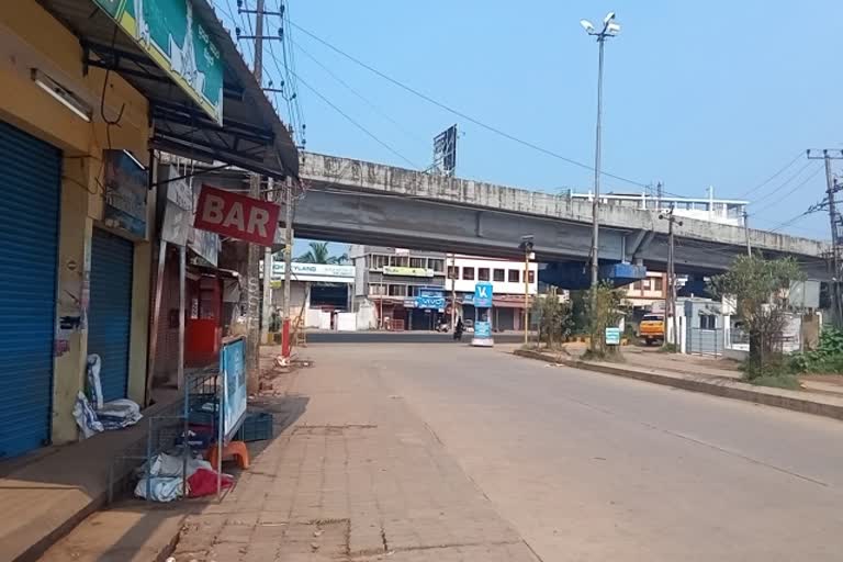 Good response to  weekend curfew in Mangalore