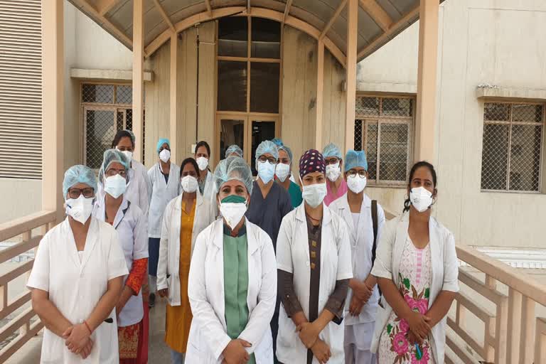 आरयूएचएस अस्पताल , सीएम से की मांग, Nurses do duty in hospitals,  Ruhs Hospital , Jaipur news