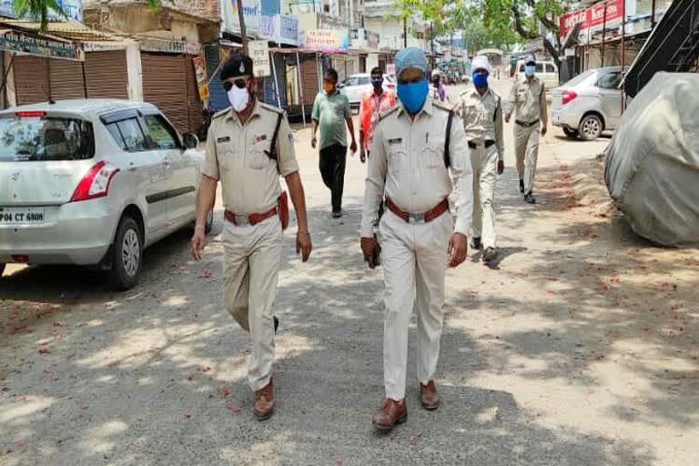 Corona curfew in Chhindwara