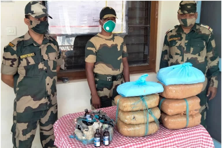 Tripura, BSF, smuggling, contraband  ഇന്ത്യ-ബംഗ്ലാദേശ് അതിർത്തി  ബിഎസ്‌എഫ്  ബിഎസ്‌എഫ് റെയ്‌ഡ്  കള്ളക്കടത്ത് ചരക്ക്  Tripura_BSF  Sepahijala  BSF seizes smuggling goods