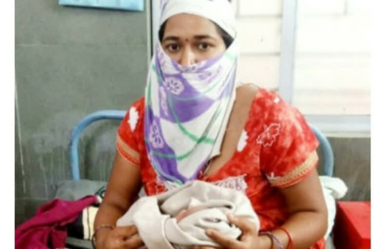 Corona-infected Bharti Verma gave birth to a healthy baby girl