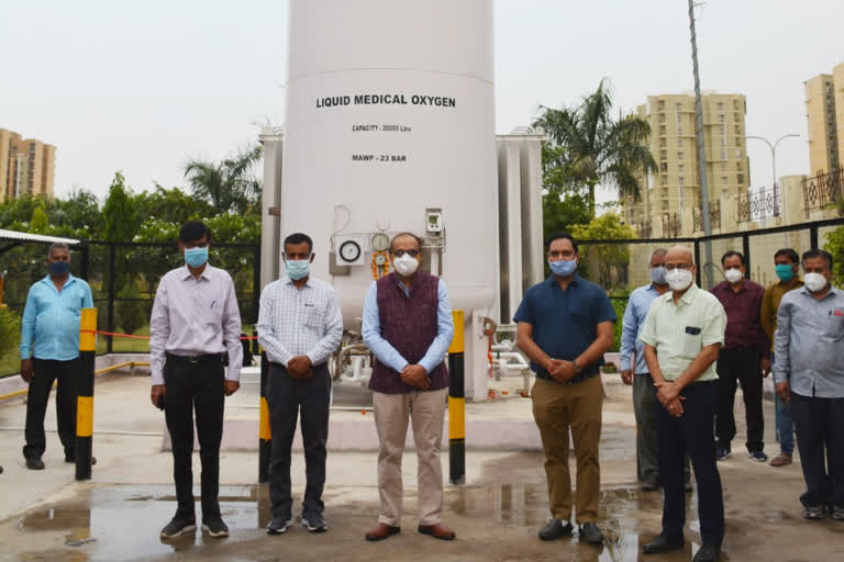 Liquid oxygen plants.