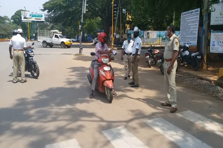 Lockdown rule violation in Tumkur