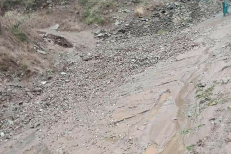 Cloud burst in chamba, चंबा में बादल फटा