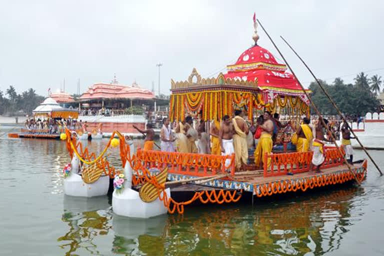 Puri temple meeting