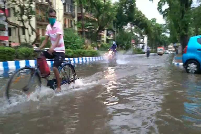 জলমগ্ন সল্টলেক, ক্ষুব্ধ বাসিন্দারা