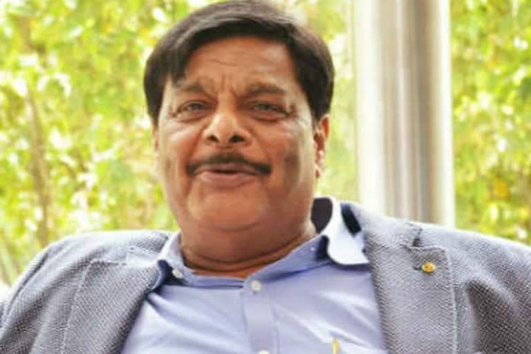 Former Minister Dr HC Mahadevappa