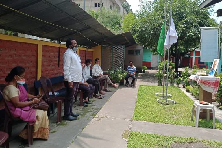 মৰিগাঁও জিলা কবি সন্মিলন আৰু কৰুণাধাৰা সহায়ক সমিতিৰ স্মৃতিচাৰণ সভা