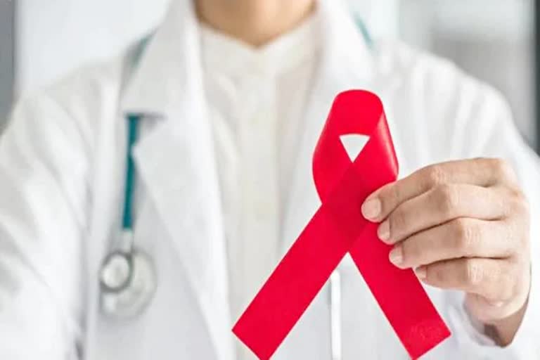 people-with-hiv-more-likely-to-get-sick-with-die-from-covid-study