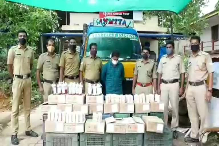 liquor  മദ്യം  liquor smuggled  മദ്യക്കടത്ത്  കർണാടക  എക്സൈസ്  ലോക്ക് ഡൗൺ  Lock down  excise