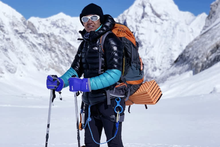 mountaineer anita kundu returned base camp