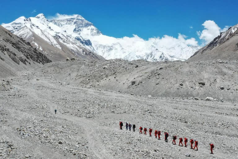 China cancels Everest climbs  Mount Everest  China has cancelled attempts to climb Mount Everest  പർവ്വതാരോഹണം റദ്ദാക്കി ചൈന  പർവ്വതാരോഹണം  കൊവിഡ് വ്യാപനം  നേപ്പാൾ  ചൈന  എവറസ്റ്റ് കൊടുമുടി