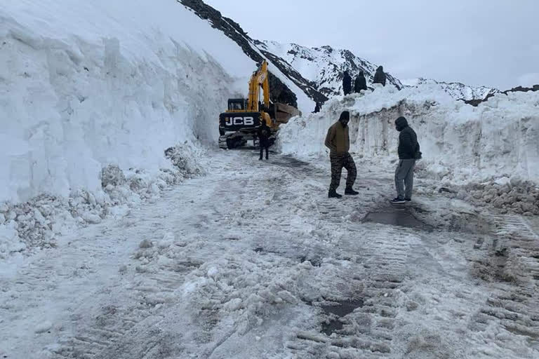 bro restored manali leh road