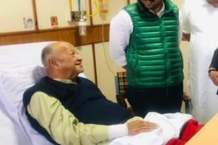 former CM Virbhadra Singh, पूर्व सीएम वीरभद्र सिंह