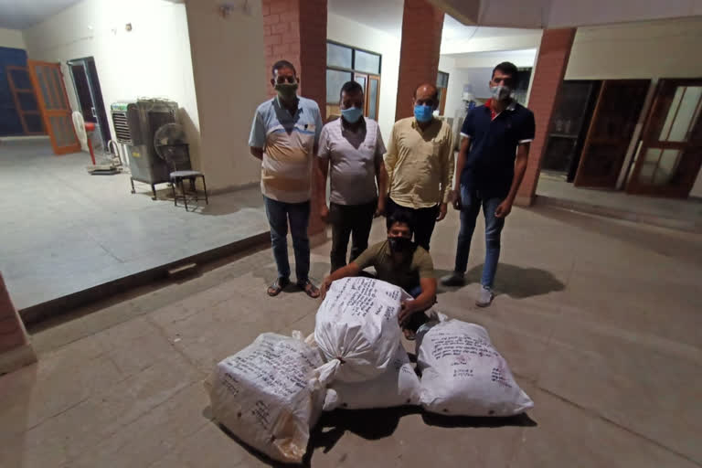 Hisar: Police arrested a person with 84 kg of hemp