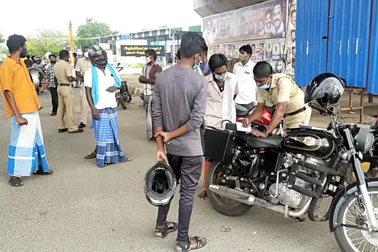 விருதுநகர் மாவட்டம் செய்திகள்  வாகன ஓட்டிகளுக்கு அபராதம்