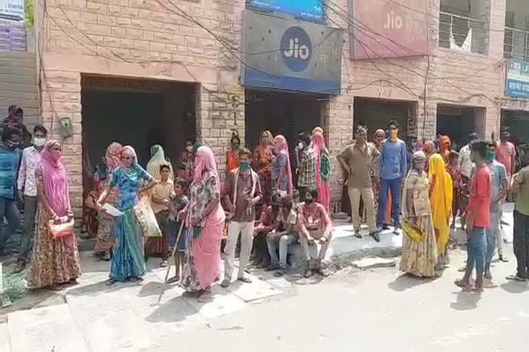 lockdown in barmer,  lockdown impact on labour