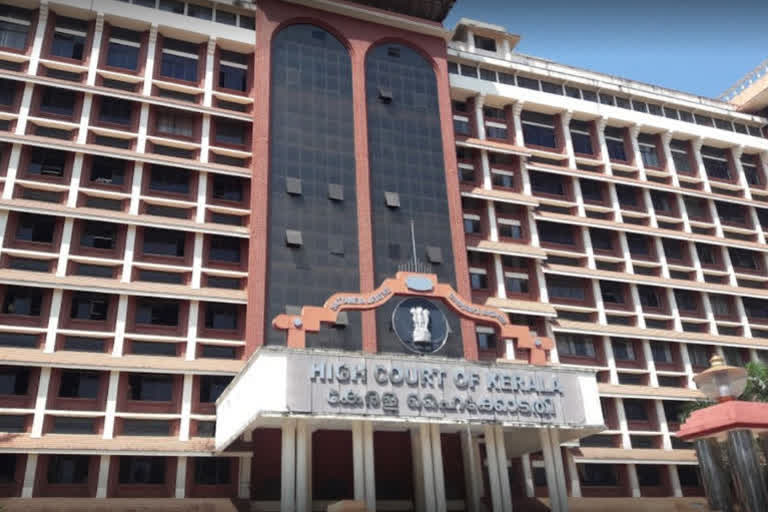 Lawyers approach Kerala High Court against swearing-in ceremony