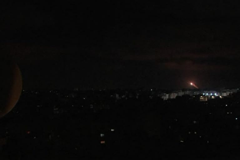 gaza and israel forces continues blasts