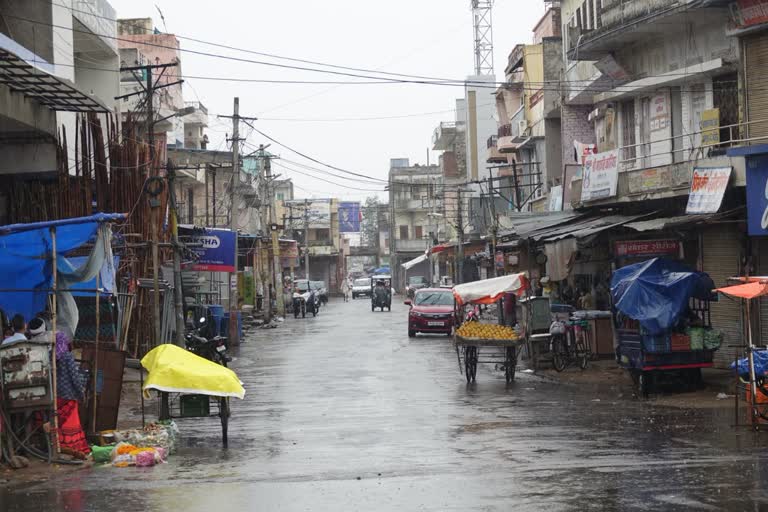 impact of tauktae showing in dausa, दौसा में दिखा तौकते तूफान का असर