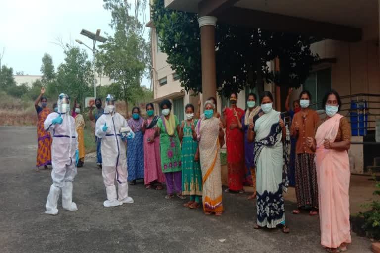 Dance by corona patients at mysore Covid Care Center