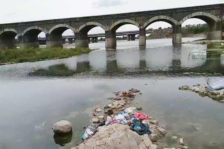 Covid waste in the river