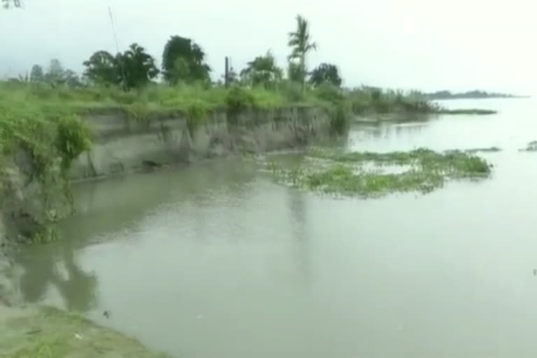 erosion-at-ex-cms-home-panchayat-of-chabua