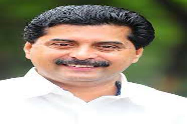 Roshi Augustine  Idukki constituency  റോഷി അഗസ്റ്റിൻ  ഇടുക്കി നിയോജക മണ്ഡലം  കേരളാ കോണ്‍ഗ്രസ്  Kerala congress  കെഎസ്‌സി  കെഎം മാണി  എംഎല്‍എ  കെഎം മാണി  തോമസ് ചാഴികാടൻ  KM MAANI