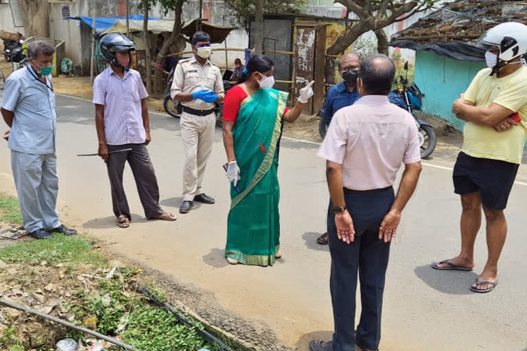 ranchi mayor inspection in sindwar toli due to complain of water crisis in ranchi