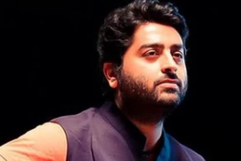 singer-arijit-singh-mother-died-due-to-covid-19